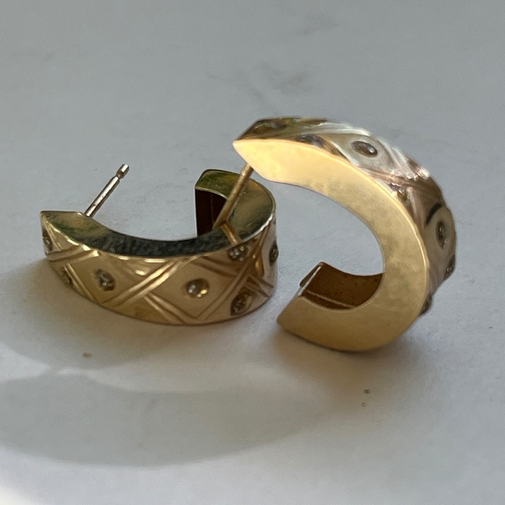 14k gold and tiny diamond hoop  earrings plus sun necklace